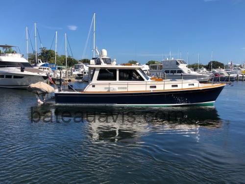 Grand Banks 43 Eastbay SX fiche technique et avis